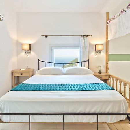 Mountain & Sea Villa Kyra Panagia Екстер'єр фото