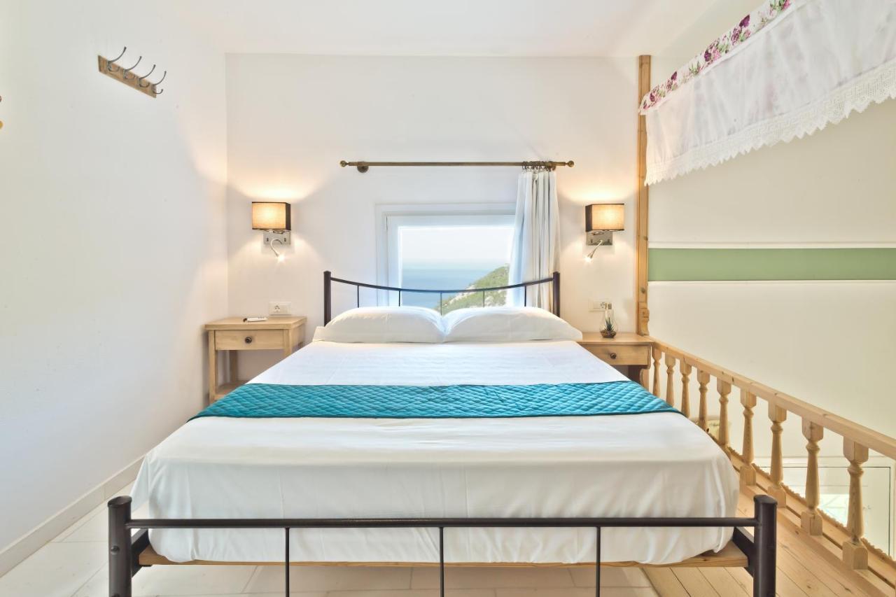 Mountain & Sea Villa Kyra Panagia Екстер'єр фото