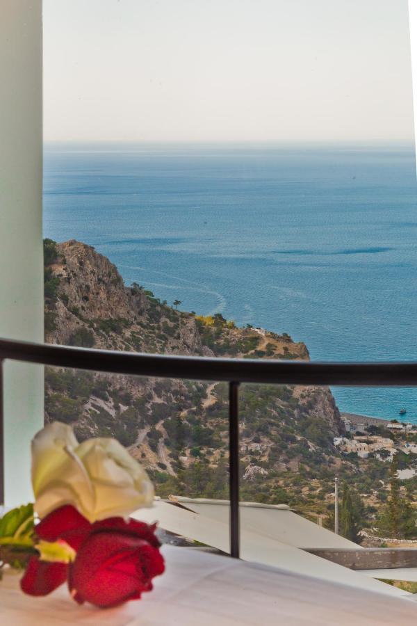 Mountain & Sea Villa Kyra Panagia Екстер'єр фото