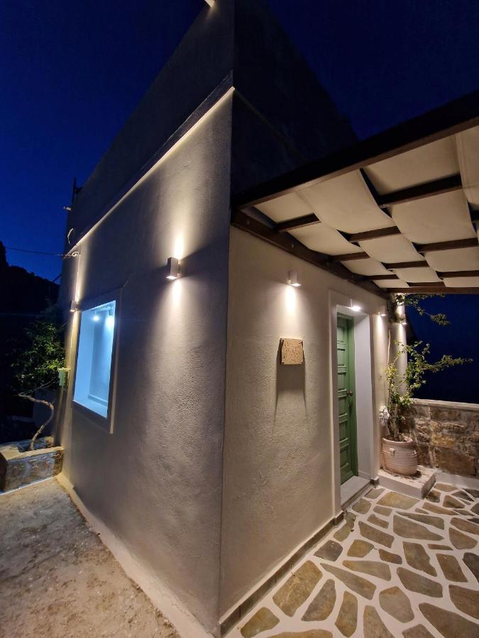 Mountain & Sea Villa Kyra Panagia Екстер'єр фото