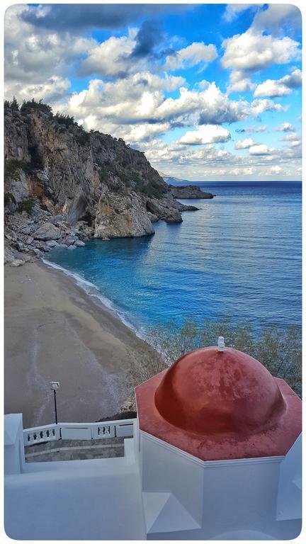 Mountain & Sea Villa Kyra Panagia Екстер'єр фото